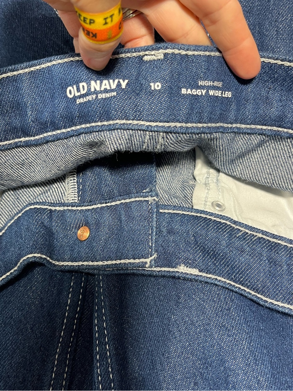 Old Navy Baggy Wide-Leg Culotte Jeans Blue Drapey Denim size 10 - Picture 4 of 10